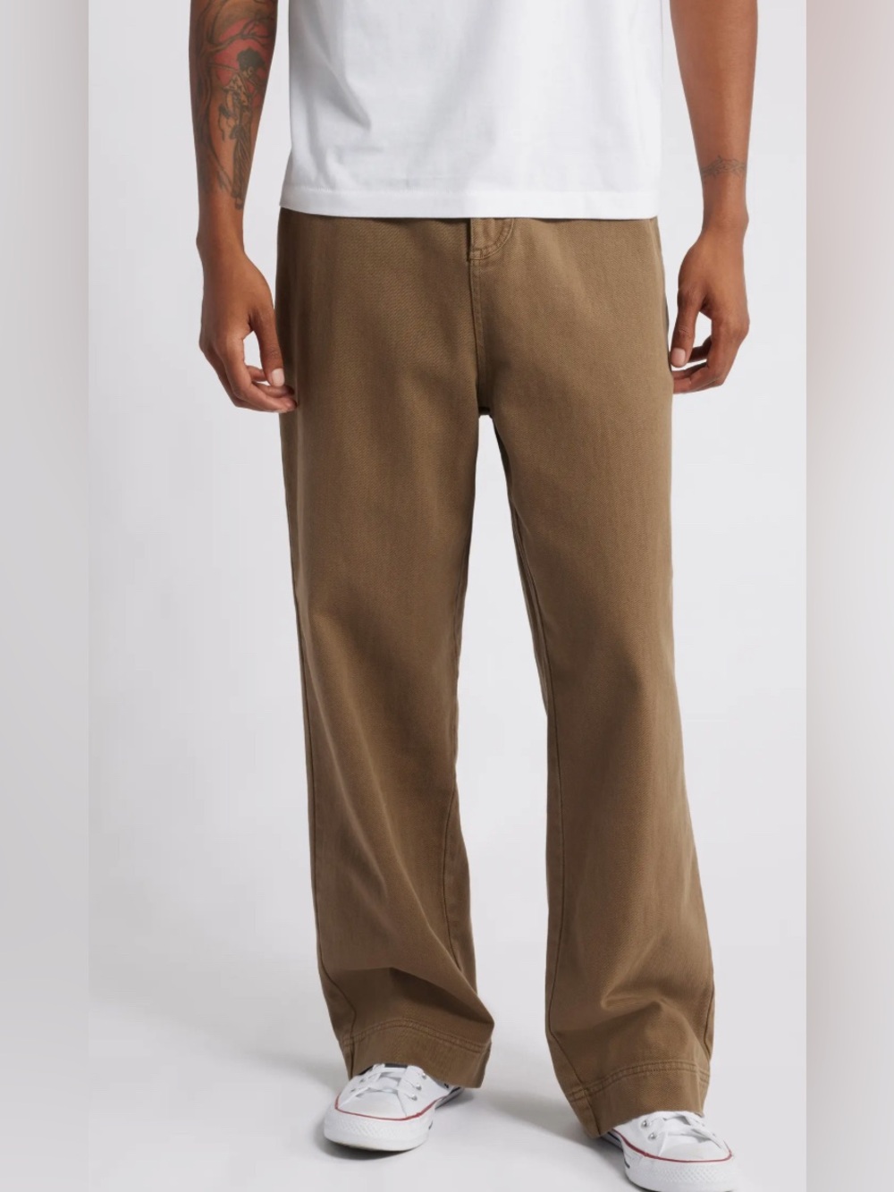 Elwood Everyday Straight Leg Chino 100% Cotton Pant in Light Brown Size: 28